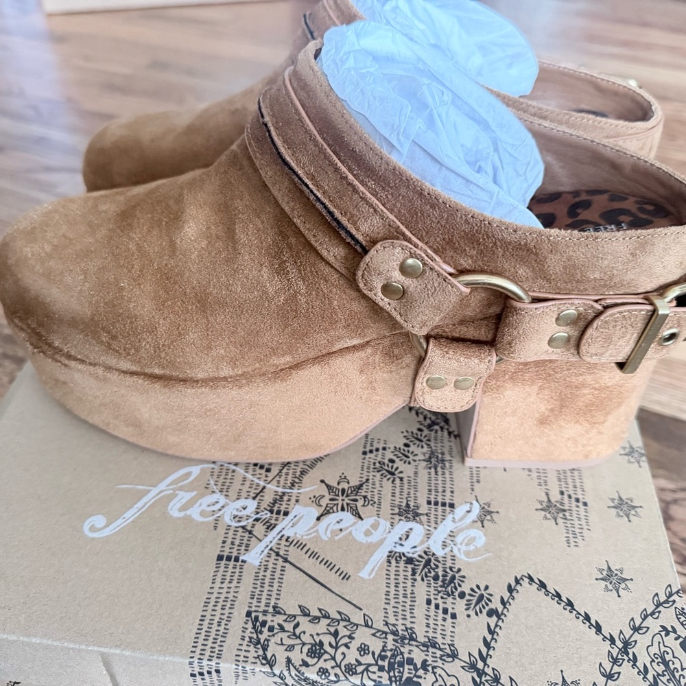 Free People Amalia Harness Platform Clogs – Camel – Size 10 - Picture 3 of 6